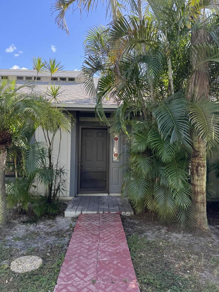429 Cypress Drive - Photo 1