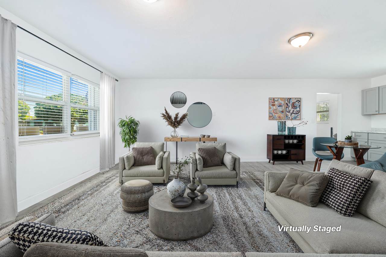 317 14th Street - Photo 1