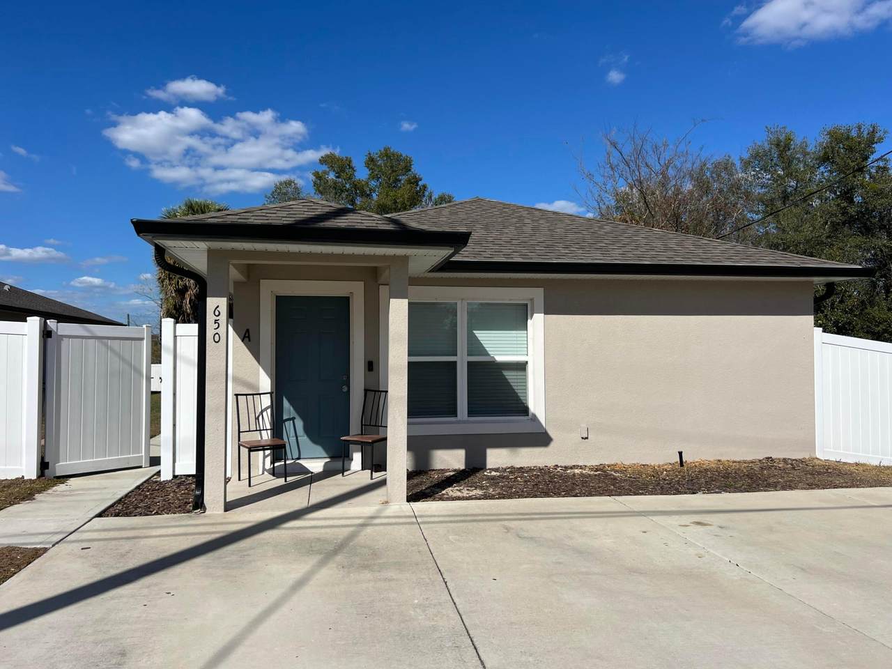 650 Grapefruit Avenue - Photo 1