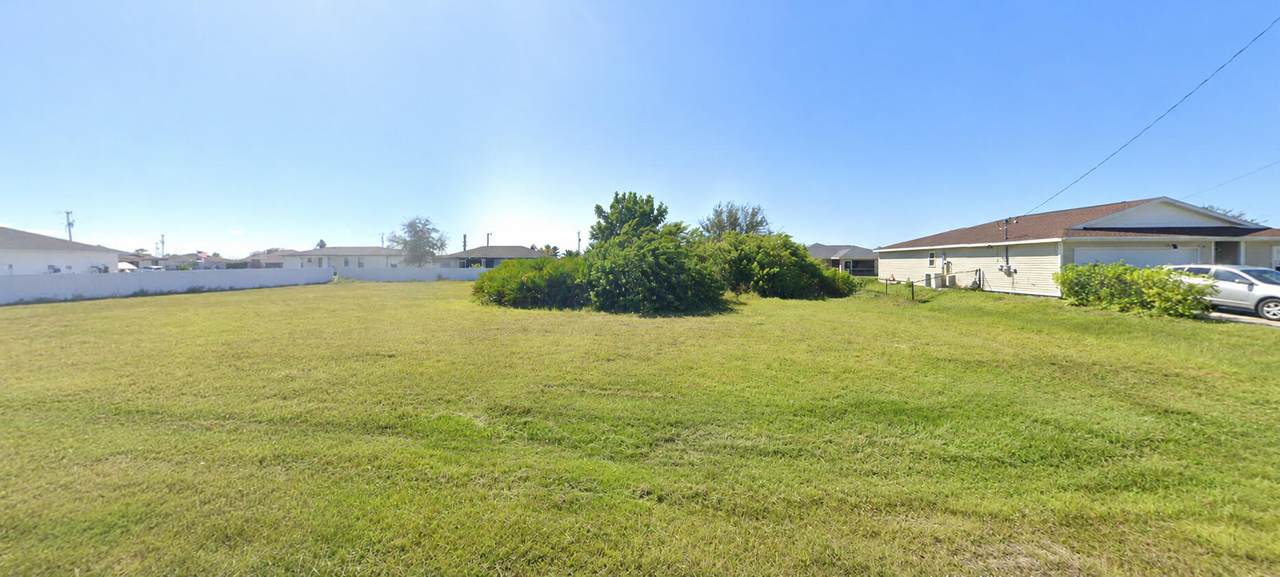 1024 20th Street - Photo 1