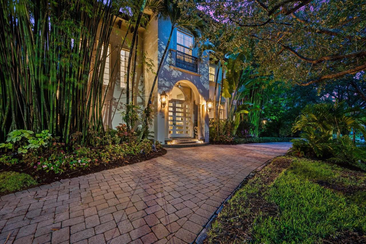 4699 Gleneagles Drive - Photo 1