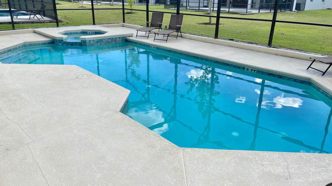 https://bt-photos.global.ssl.fastly.net/beaches/1280_boomver_1_B26047618-2.jpg