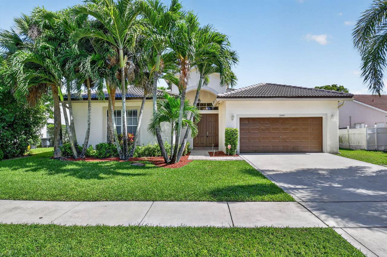 10803 Paso Fino Drive - Photo 1