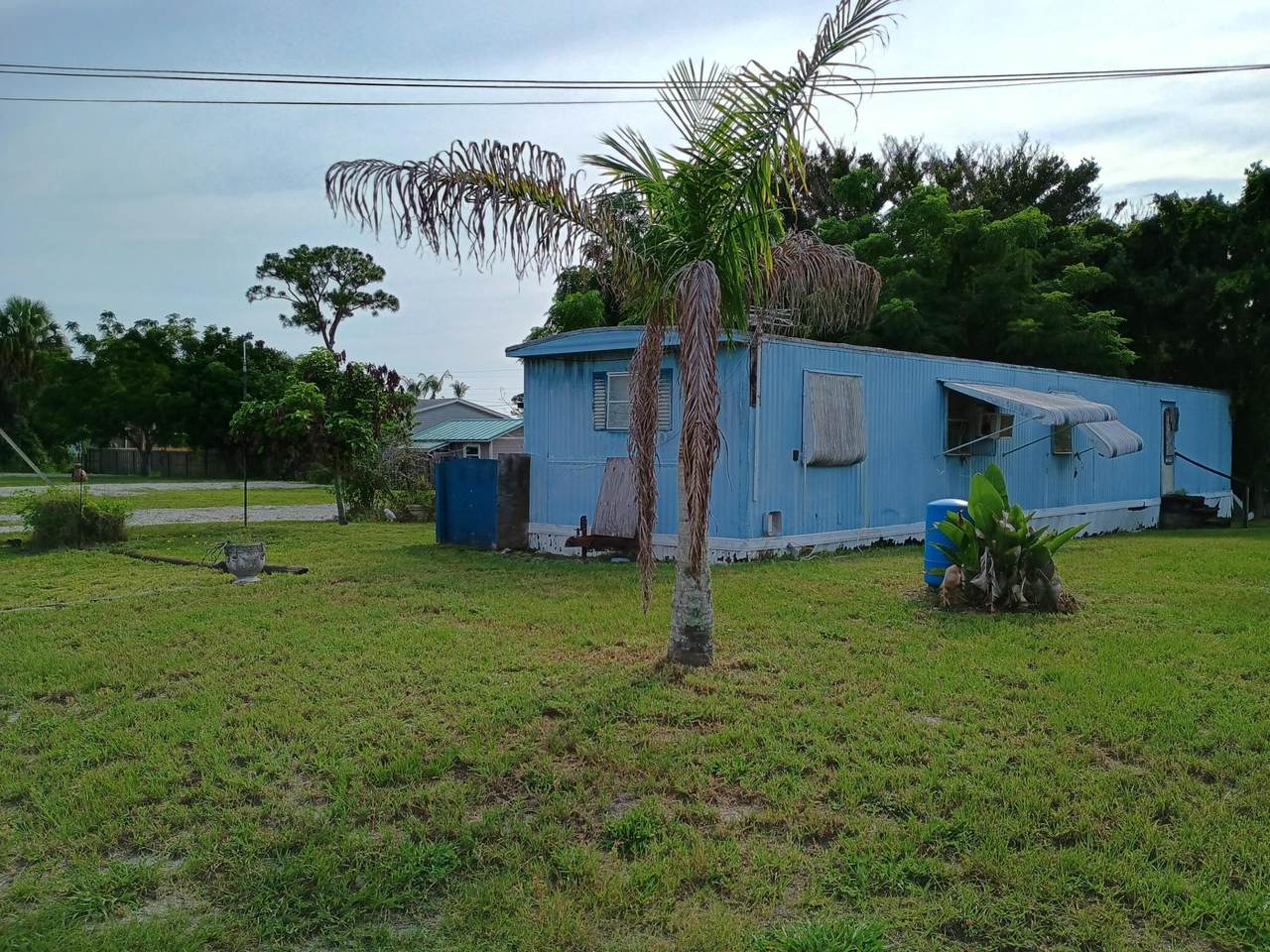 https://bt-photos.global.ssl.fastly.net/beaches/1280_boomver_1_B26047771-2.jpg