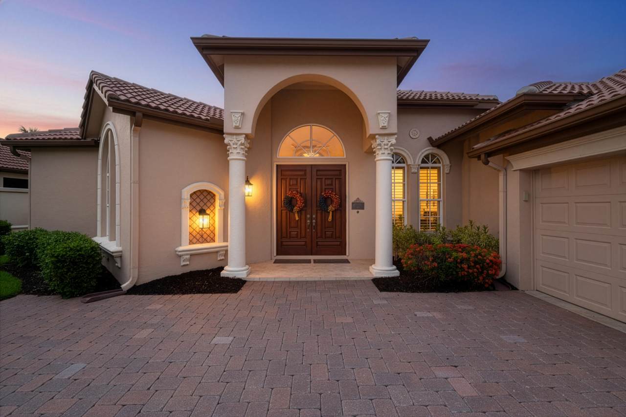 923 Grand Reserves Boulevard - Photo 1