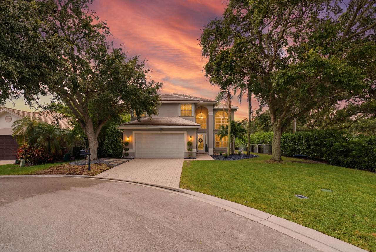 12172 Glenmore Drive - Photo 1