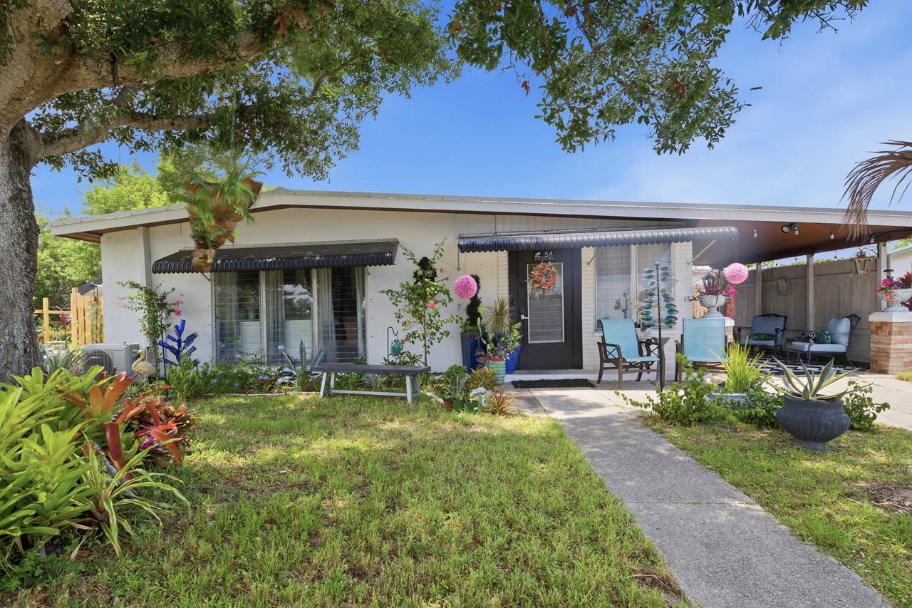 54 20th Lane - Photo 1