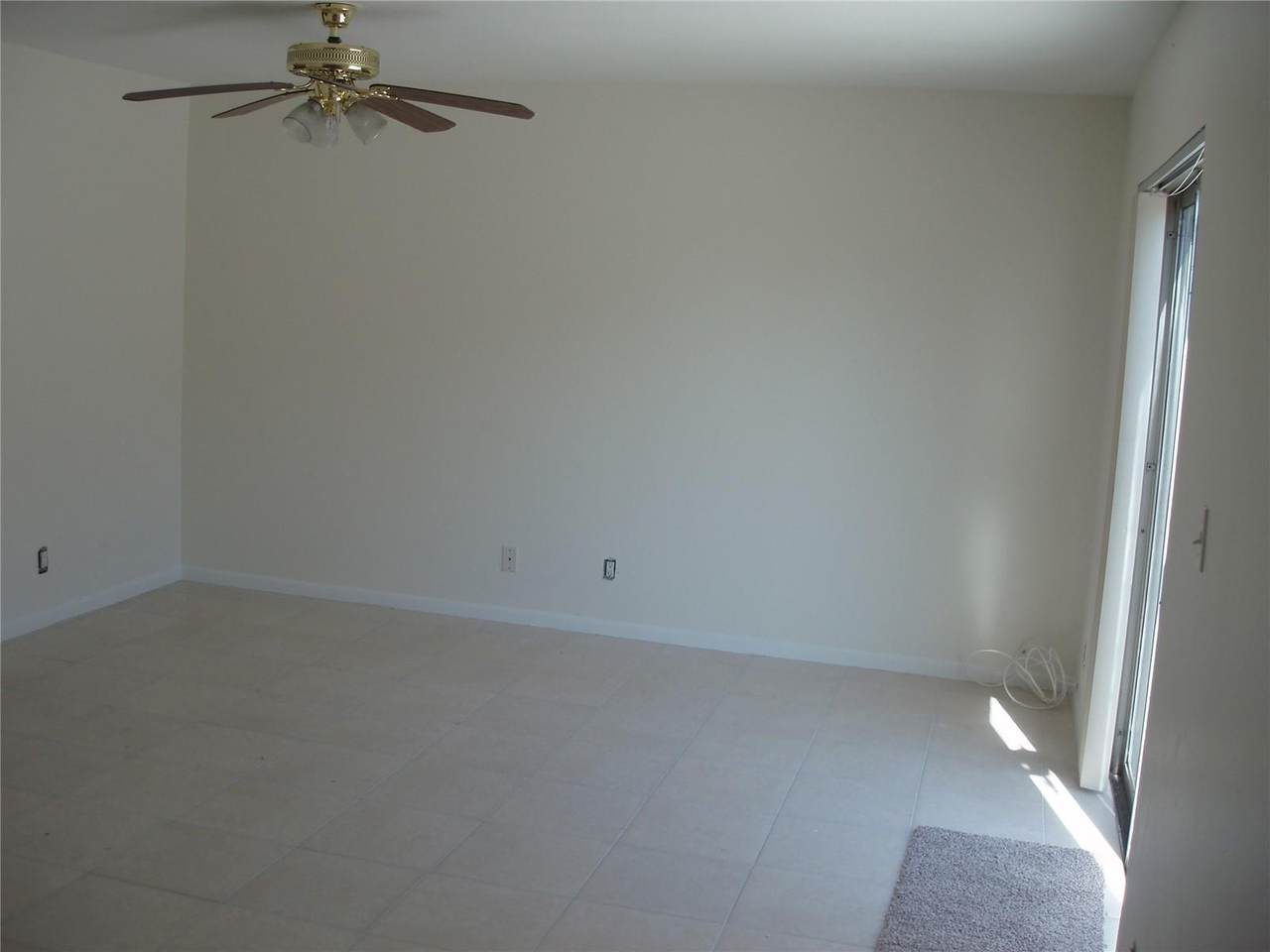 https://bt-photos.global.ssl.fastly.net/beaches/1280_boomver_1_B26048152-2.jpg