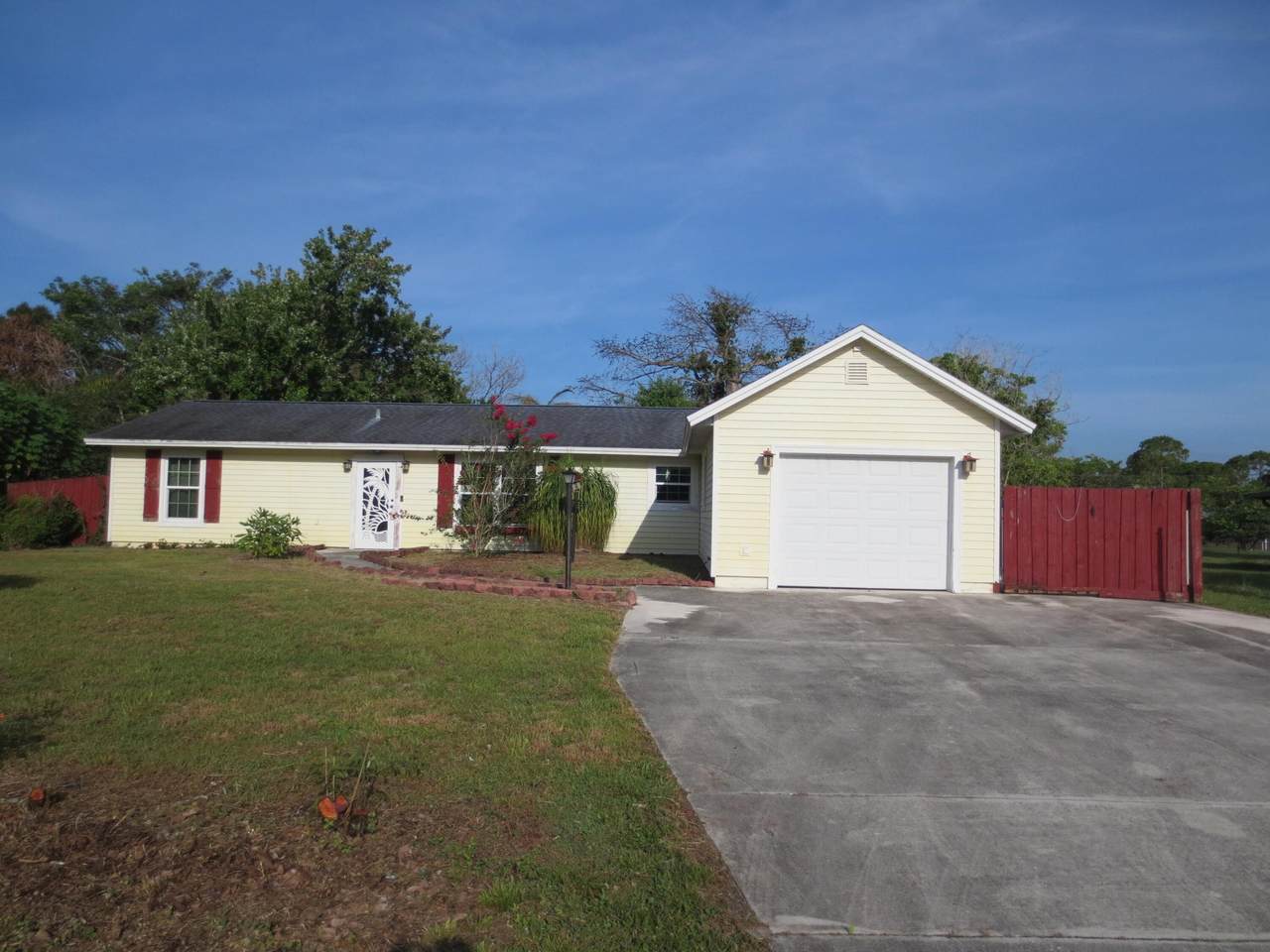 782 Selvitz Road - Photo 1