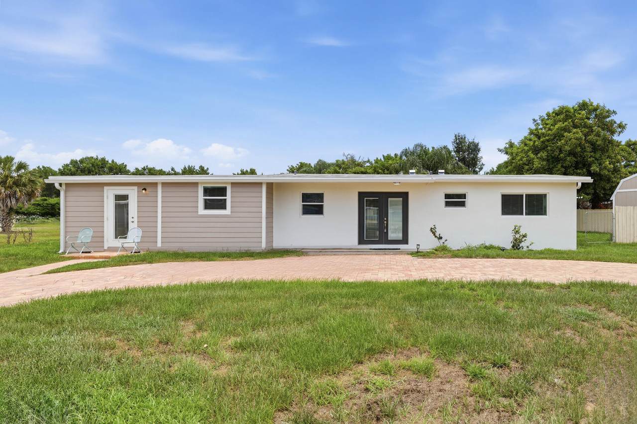 225 Airoso Boulevard - Photo 1