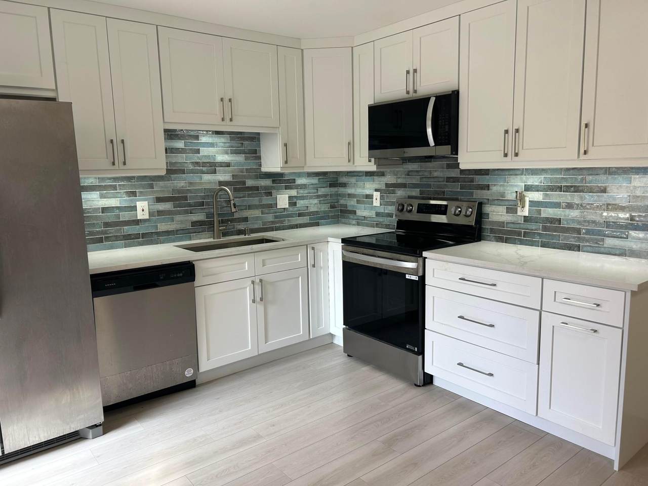 2802 12th Street - Photo 1