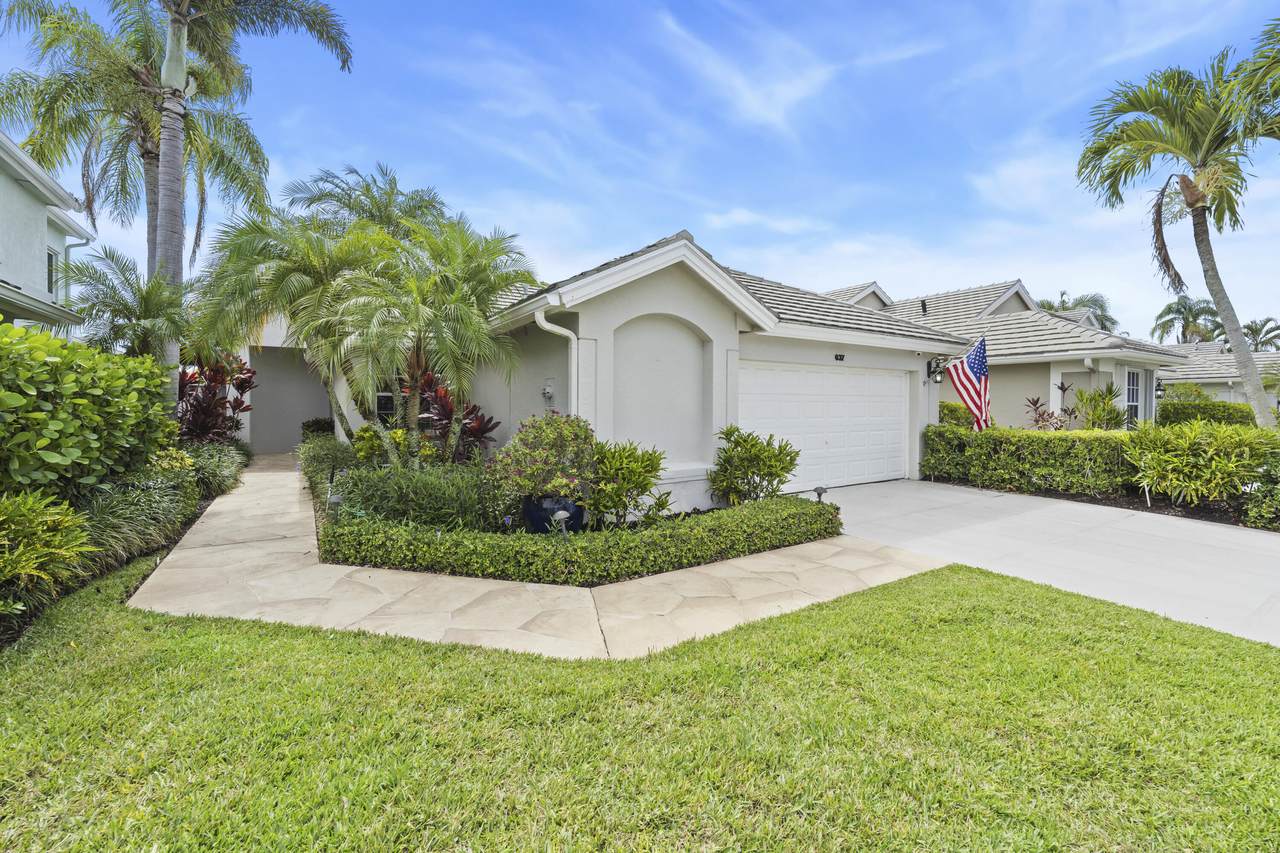 637 Masters Way - Photo 1