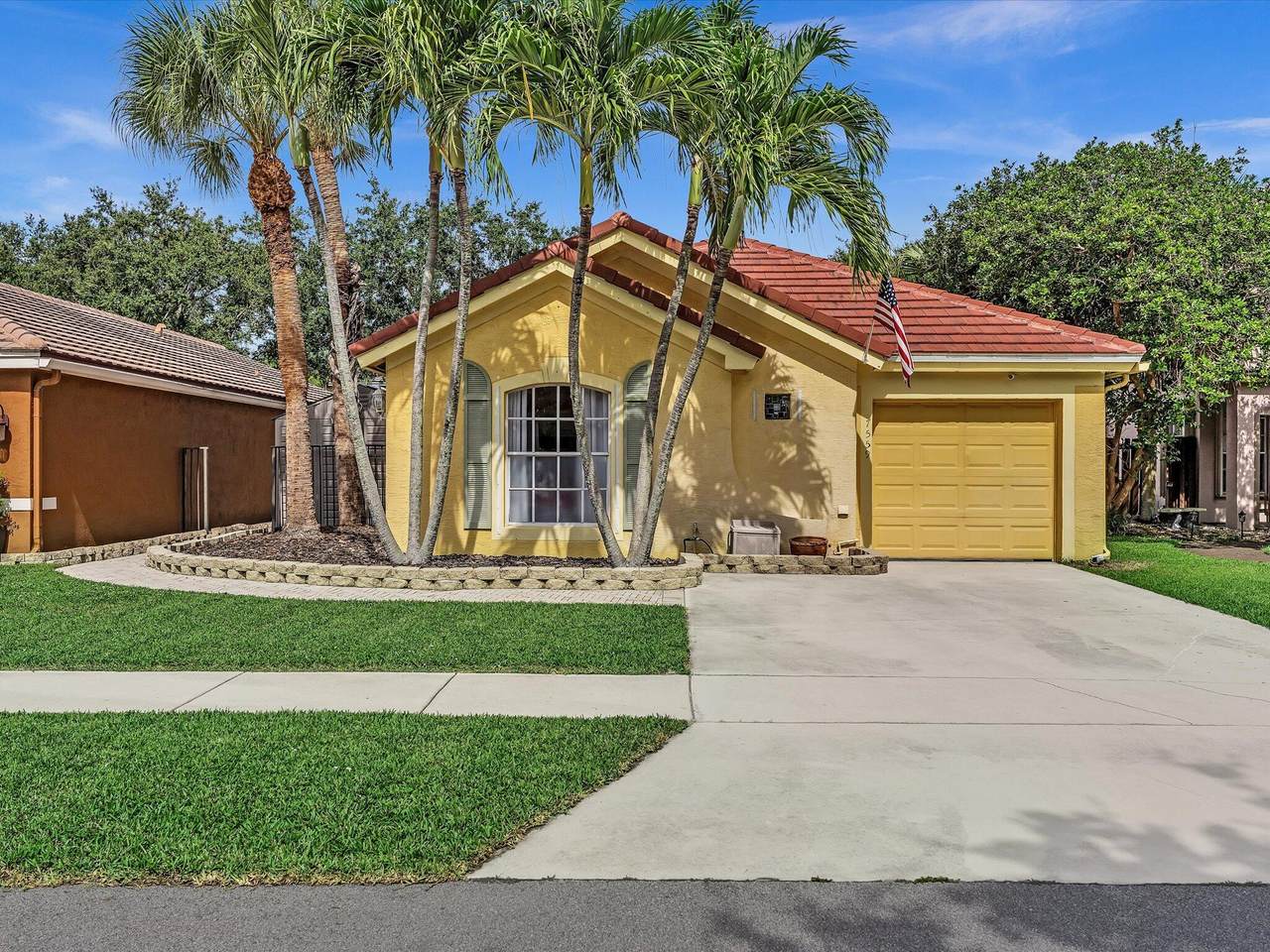 7559 Savannah Lane - Photo 1