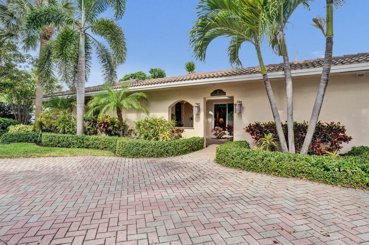 11 Tam O'shanter Lane - Photo 1
