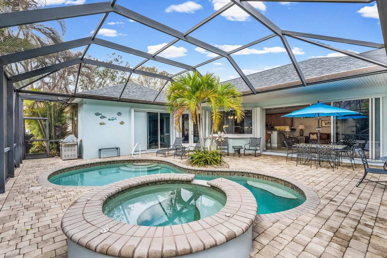 224 Oak Hammock Circle - Photo 1