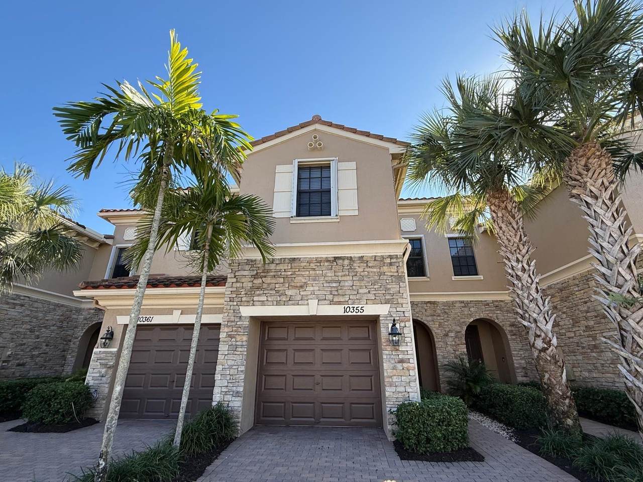 10355 Wellington Parc Drive - Photo 1