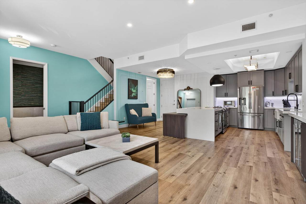 2609 14th Avenue - Photo 1