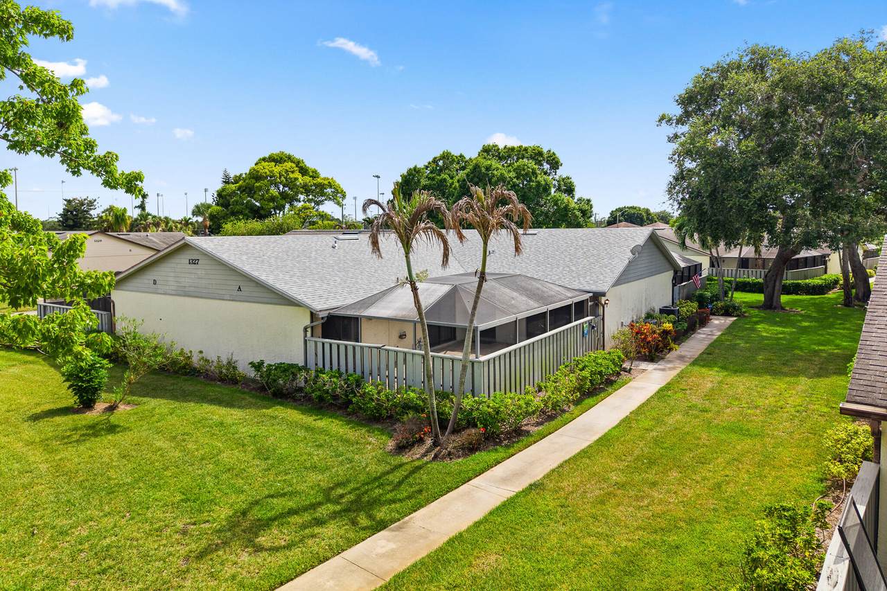 1327 Peppertree Trail - Photo 1