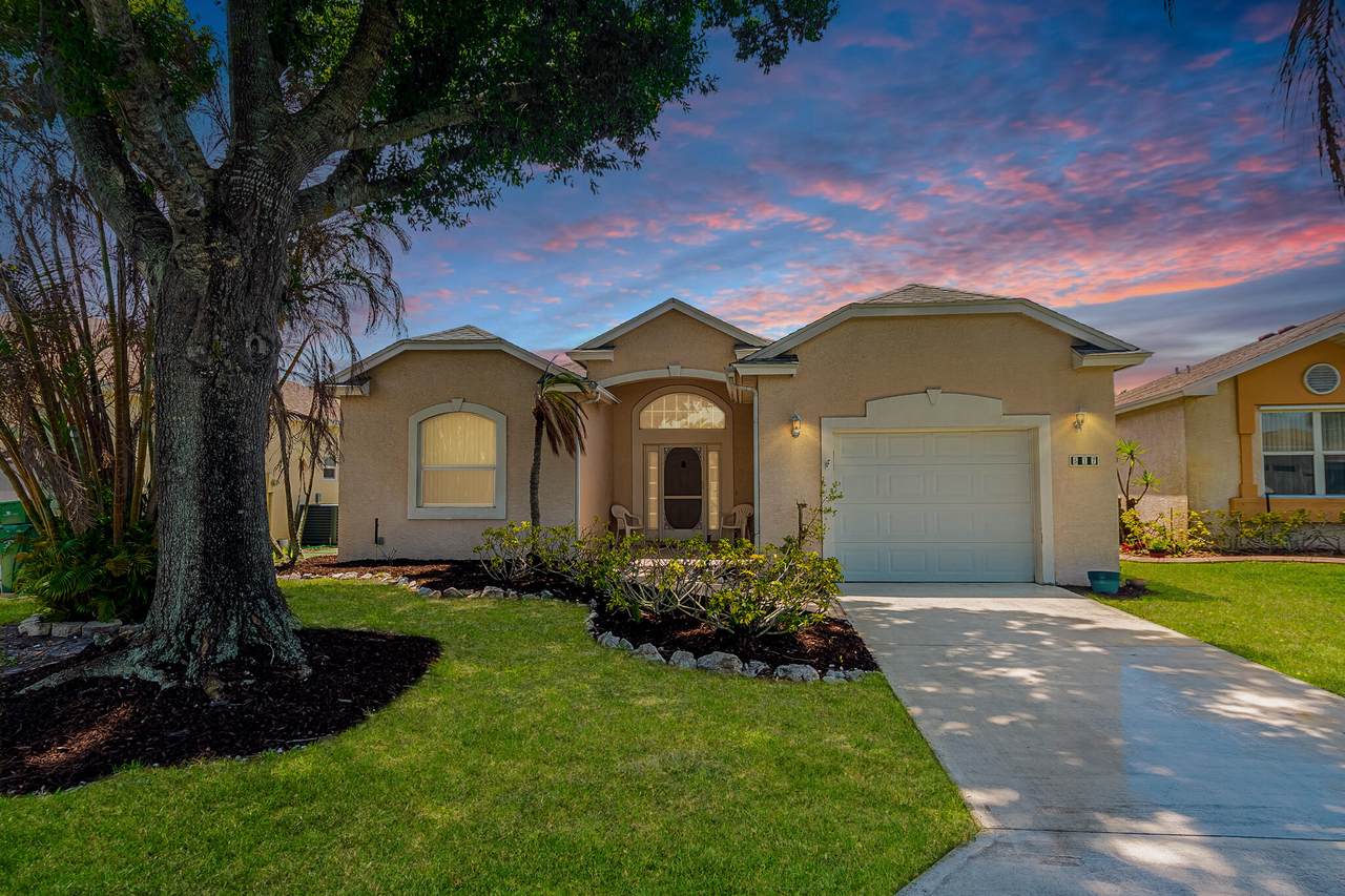 517 Galatone Court - Photo 1