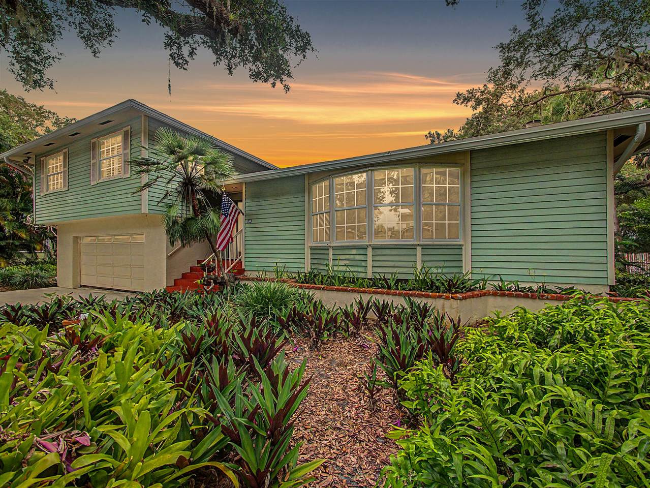 14 Emarita Way - Photo 1