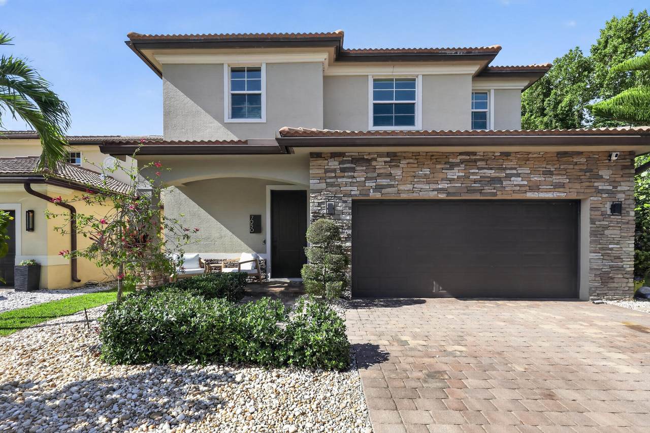 7050 Limestone Cay Road - Photo 1