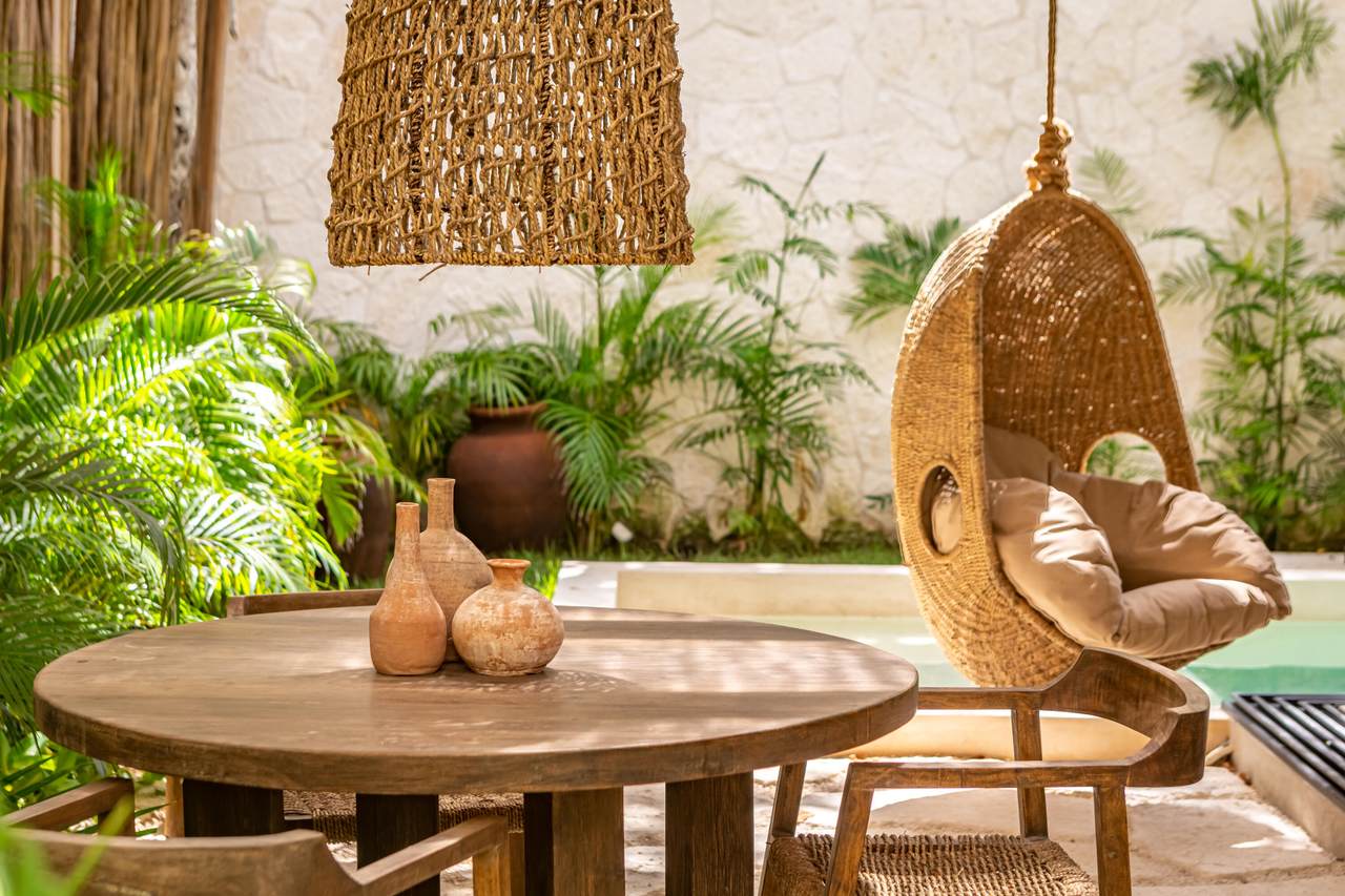 https://bt-photos.global.ssl.fastly.net/beaches/1280_boomver_1_B26049261-2.jpg