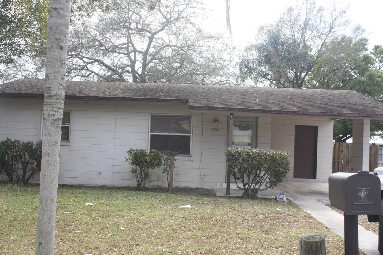 2603 Avenue - Photo 1