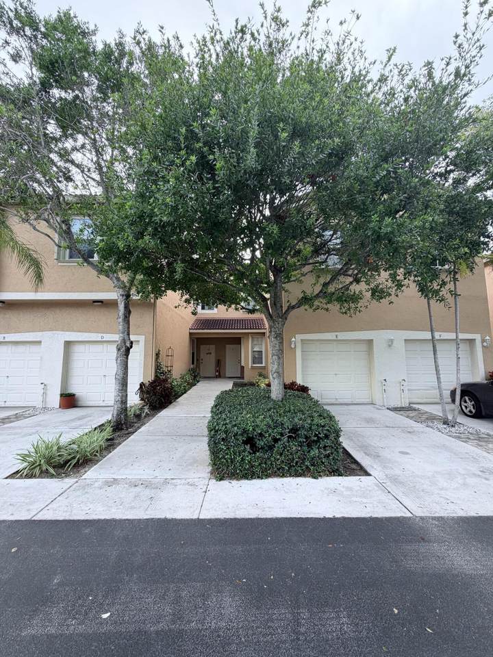 154 Village Boulevard - Photo 1