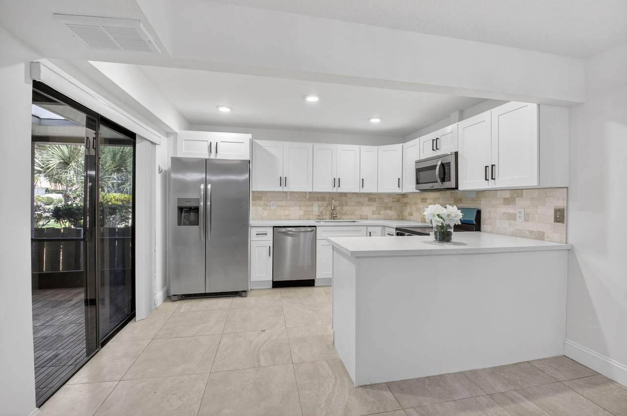 717 29th Avenue - Photo 1