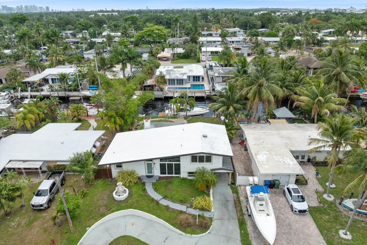 2518 Key Largo Lane - Photo 1