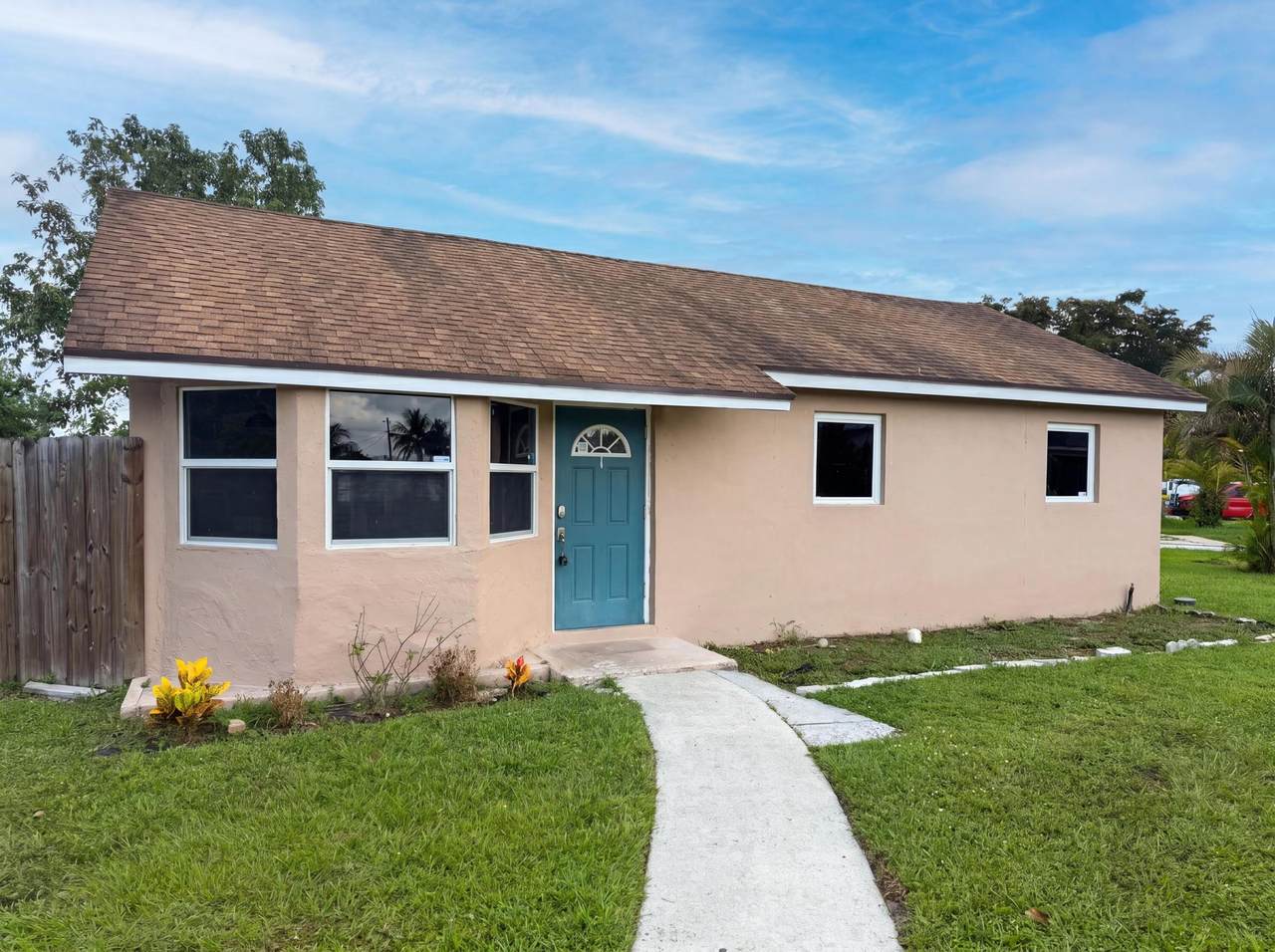 752 Orchid Drive - Photo 1