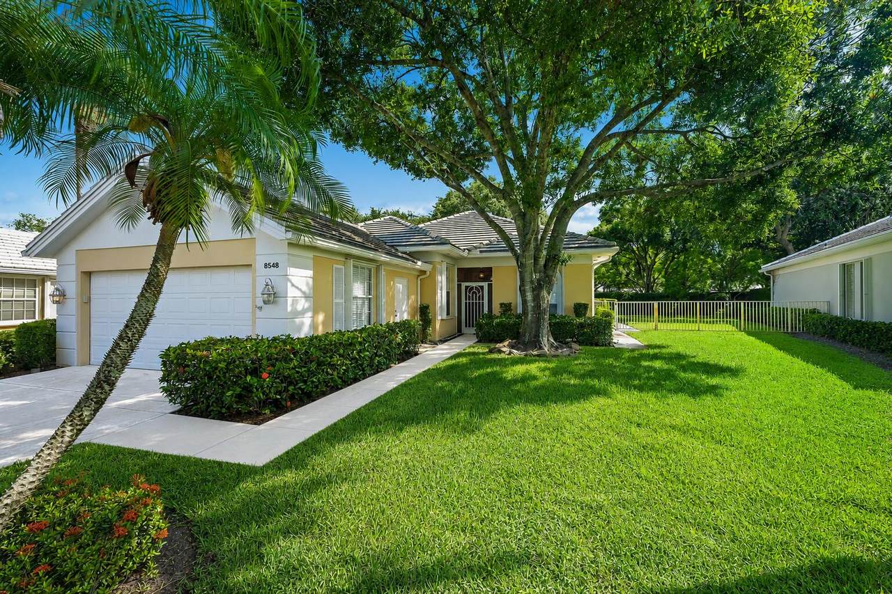 8548 Beaconhill Road - Photo 1