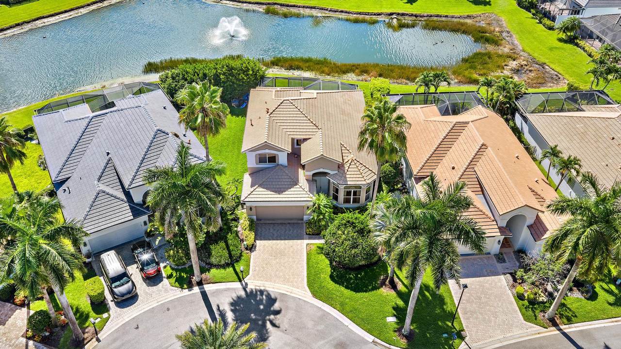 10910 Grande Boulevard - Photo 1