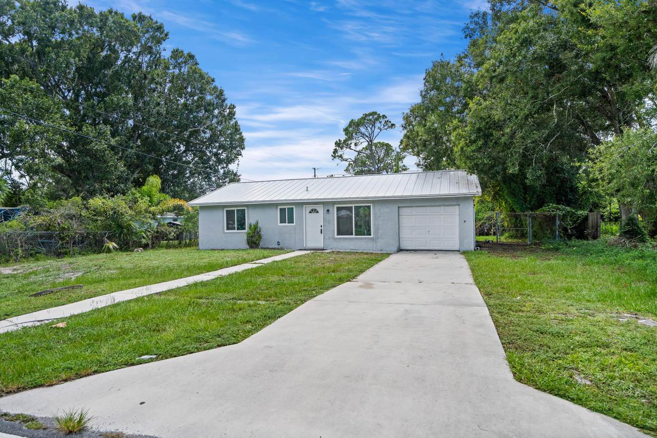 6505 Deleon Avenue - Photo 1