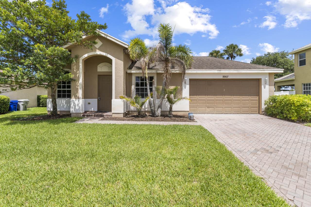 9907 Verona Circle - Photo 1