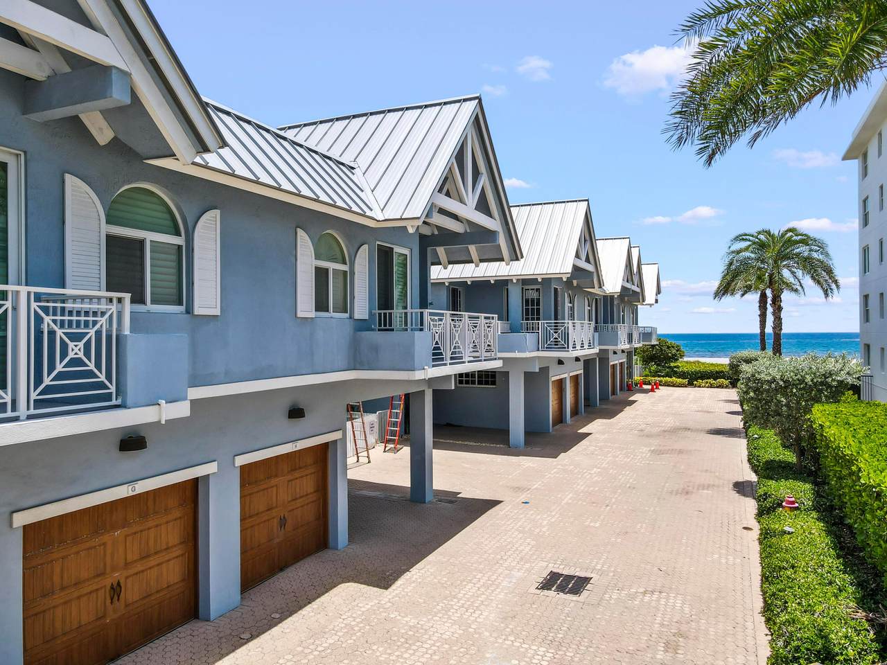 https://bt-photos.global.ssl.fastly.net/beaches/1280_boomver_1_B26051068-2.jpg