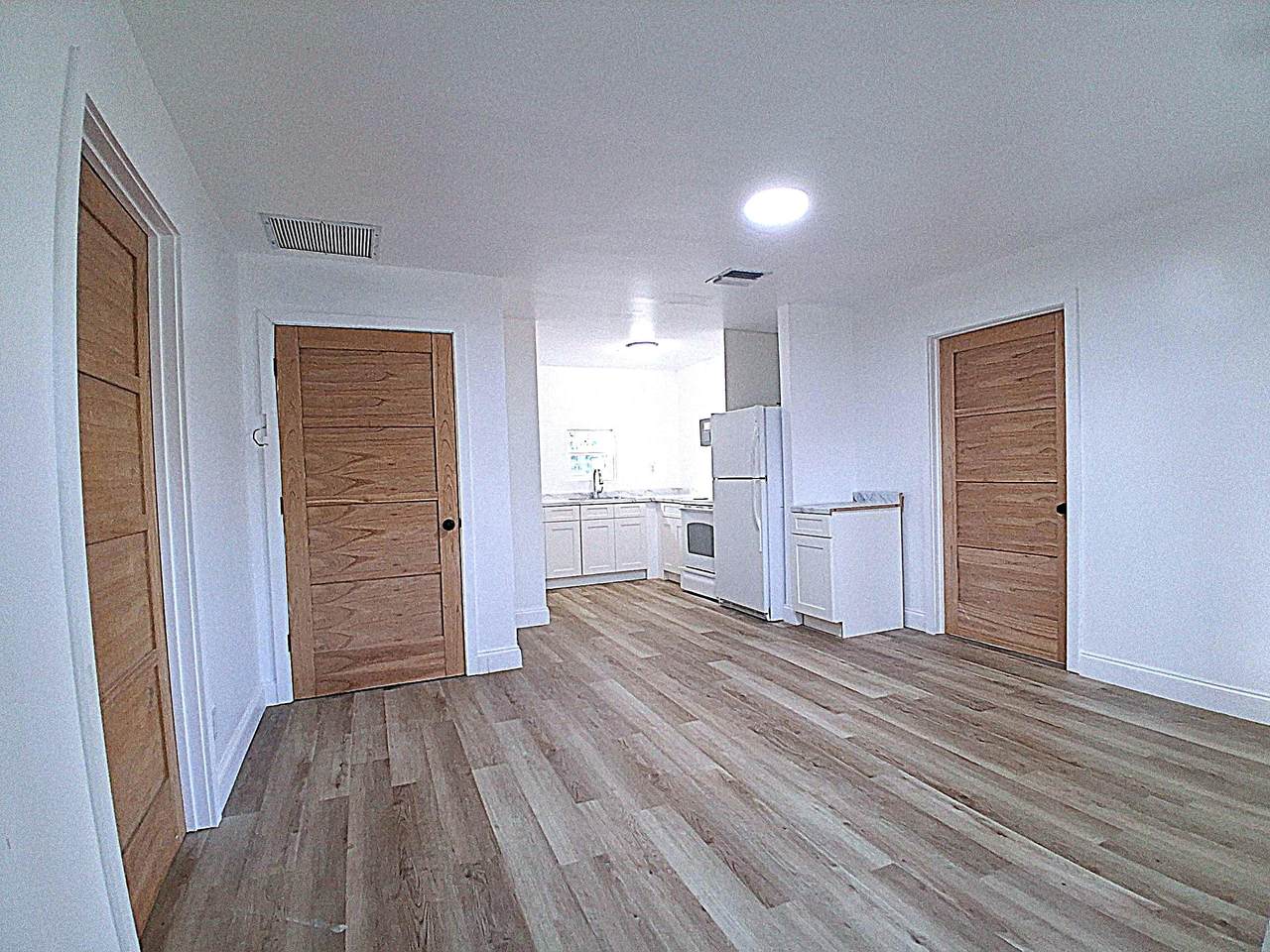 623 45th Street - Photo 1