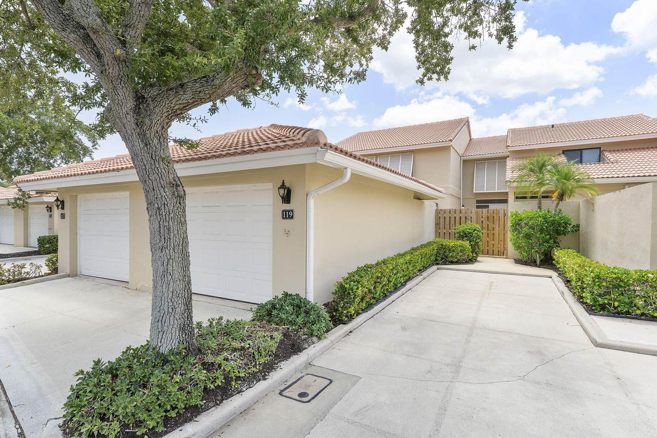 119 Old Meadow Way - Photo 1