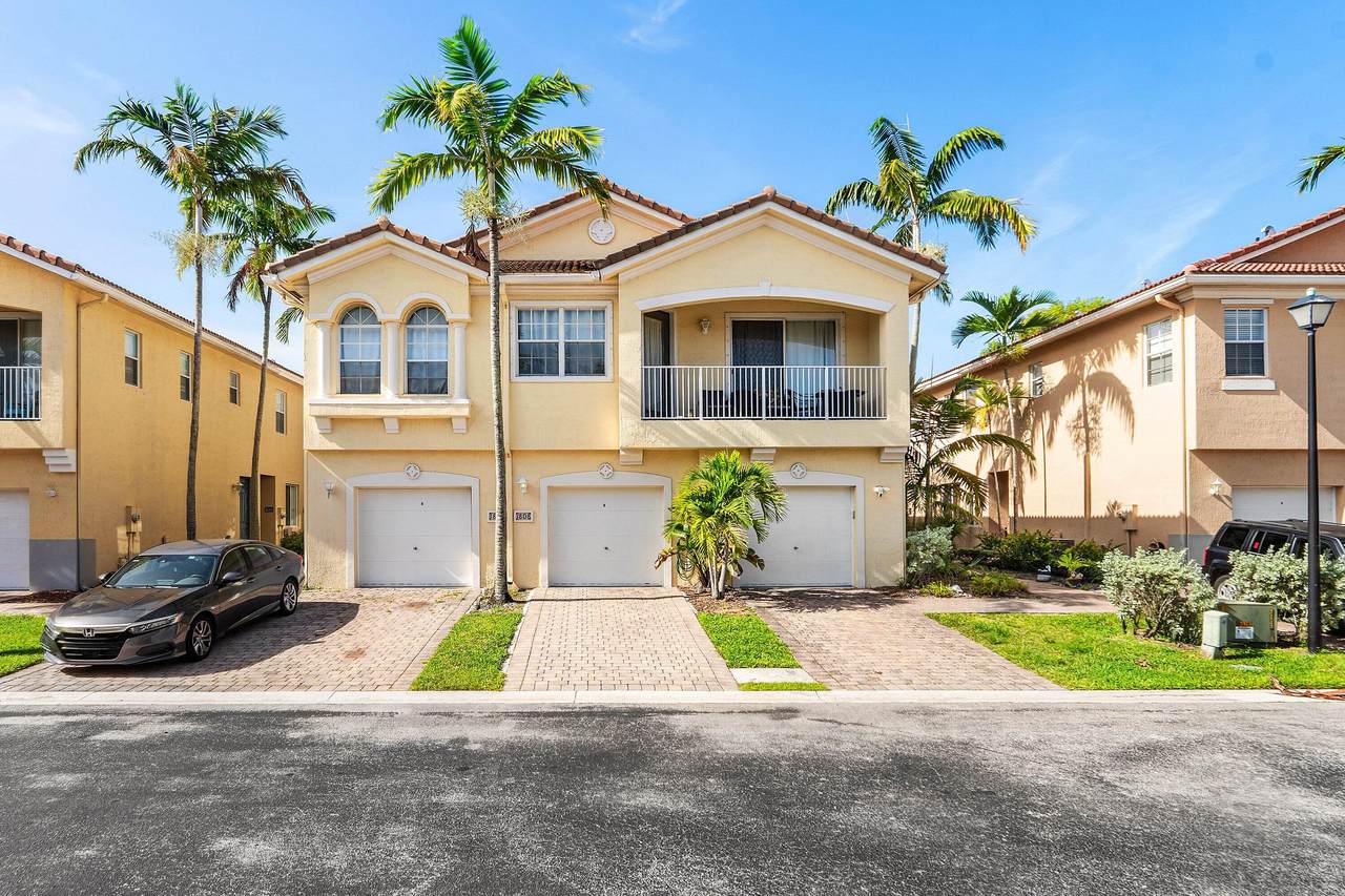 1808 Sonrisa Street - Photo 1