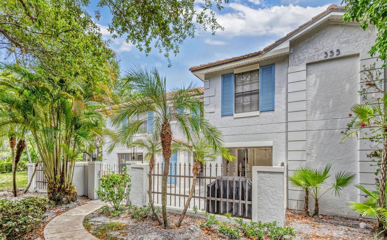 355 Prestwick Circle - Photo 1