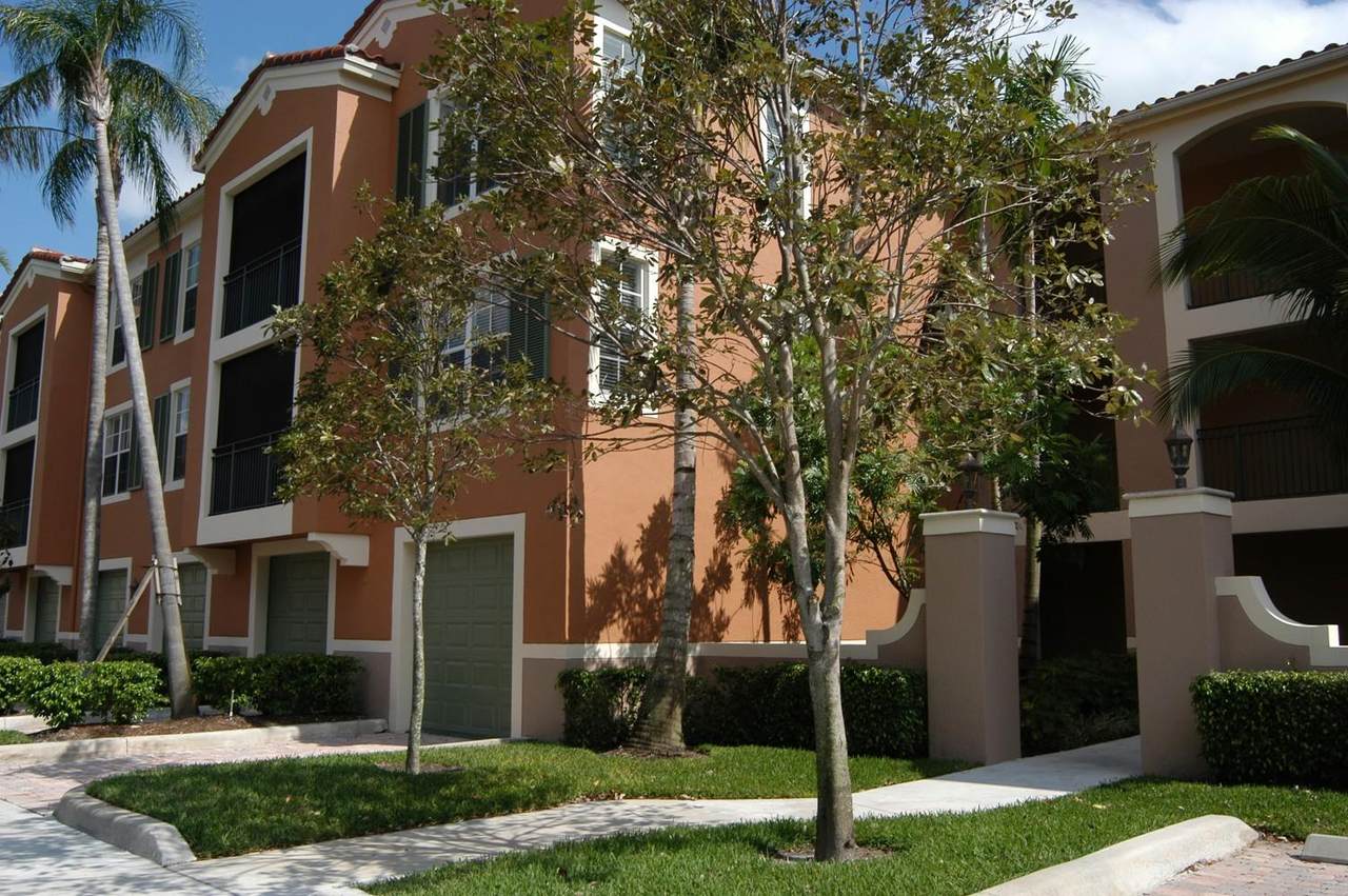 11790 St Andrews Place - Photo 1