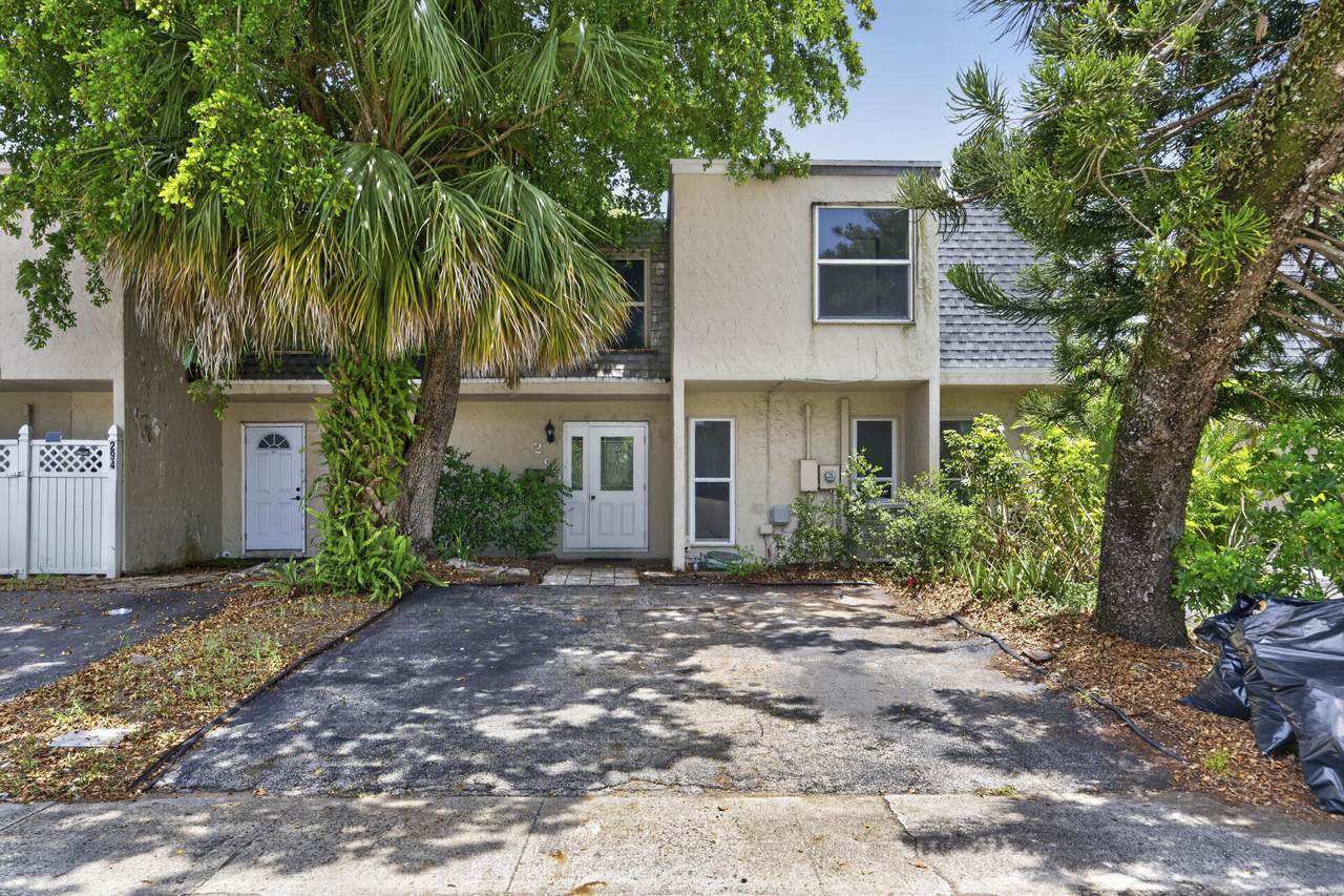 292 Sunshine Drive - Photo 1