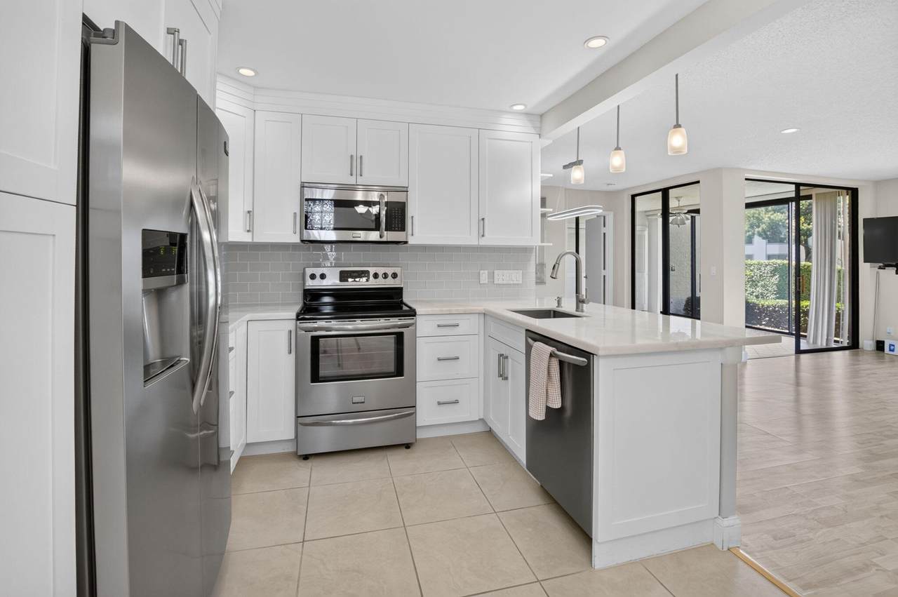 5418 Firenze Drive - Photo 1