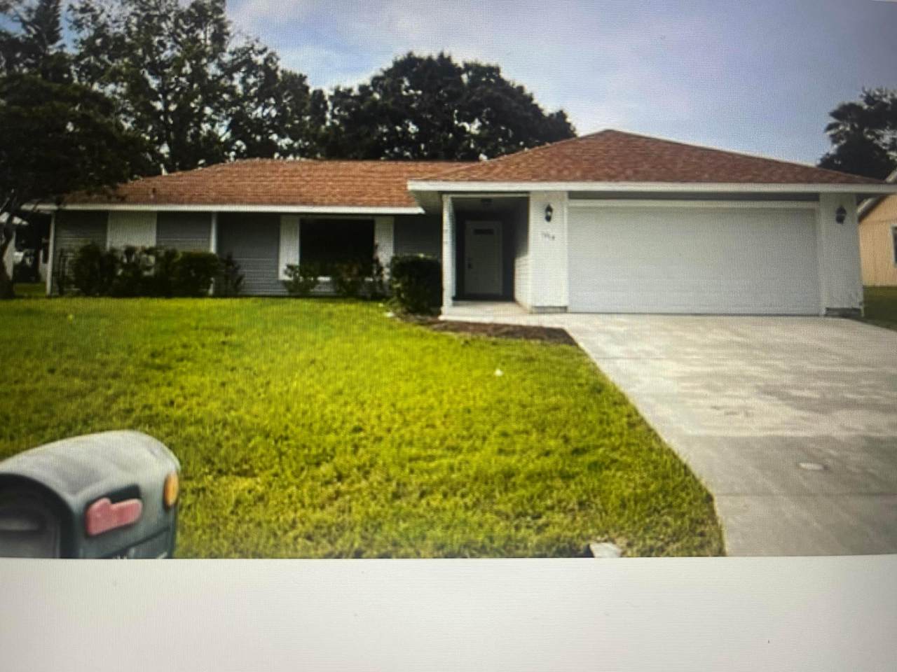 1019 Aurelia Avenue - Photo 1
