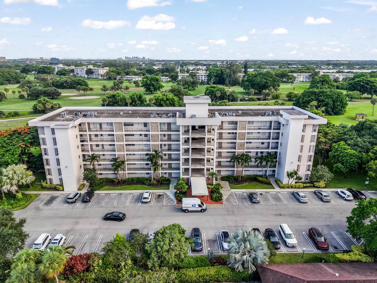 3000 Palm Aire Drive - Photo 1
