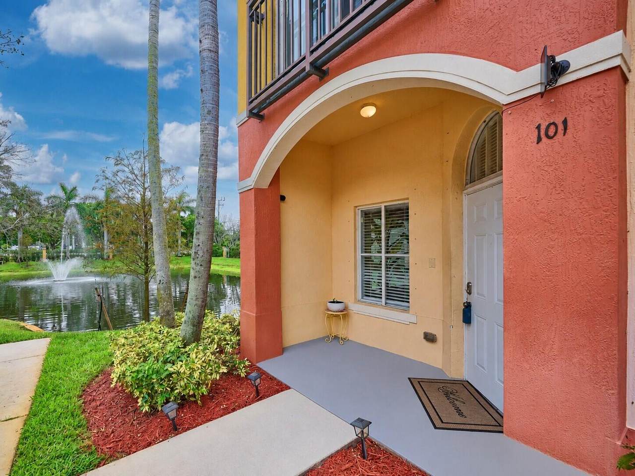 101 Santa Catalina Circle - Photo 1