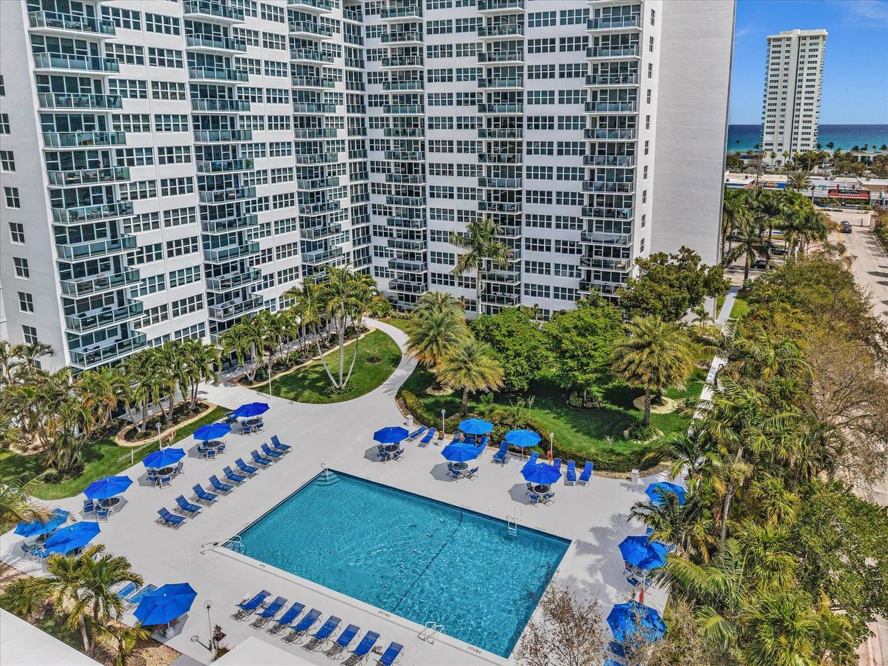 3333 34th Street - Photo 1