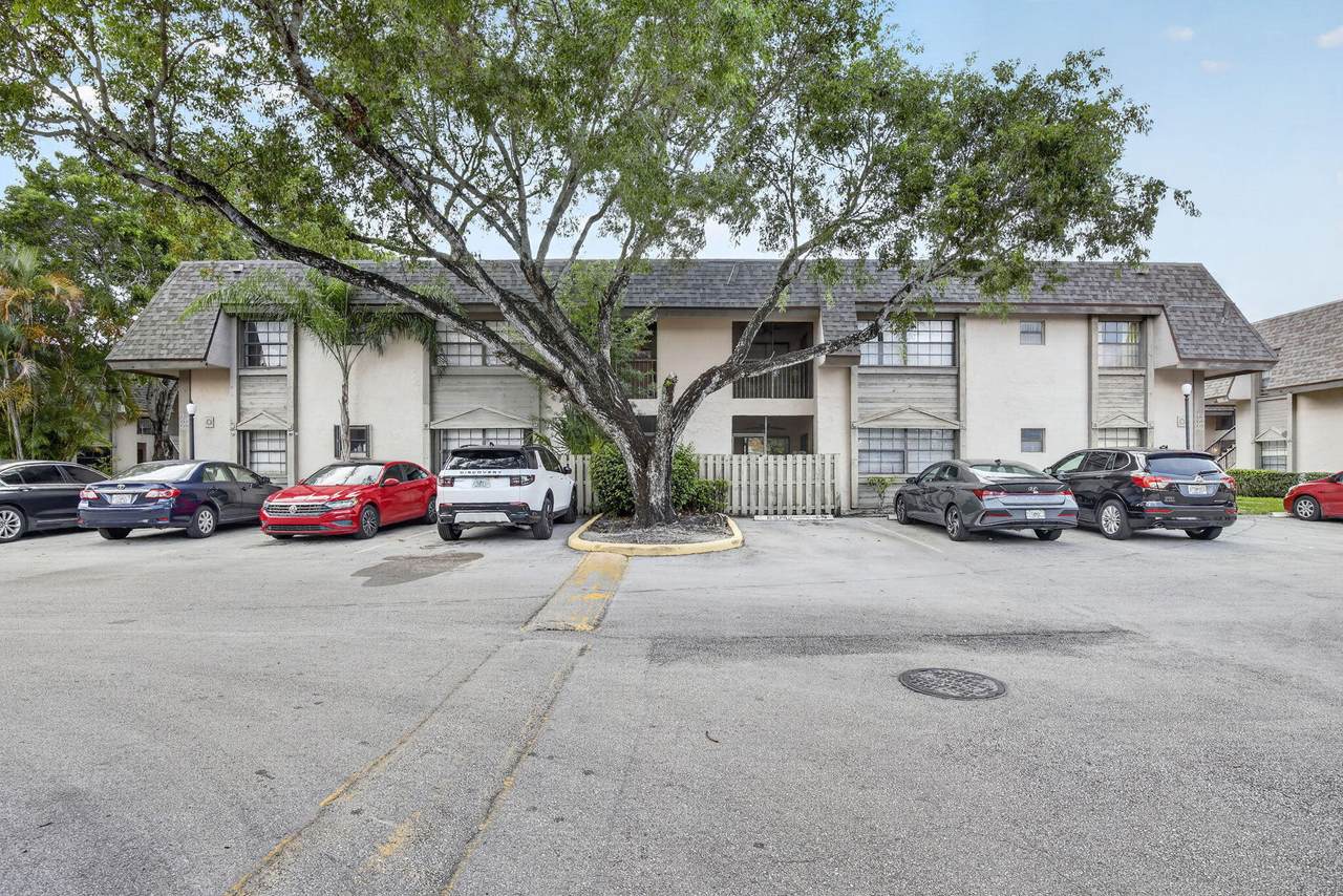 3610 95th Terrace - Photo 1