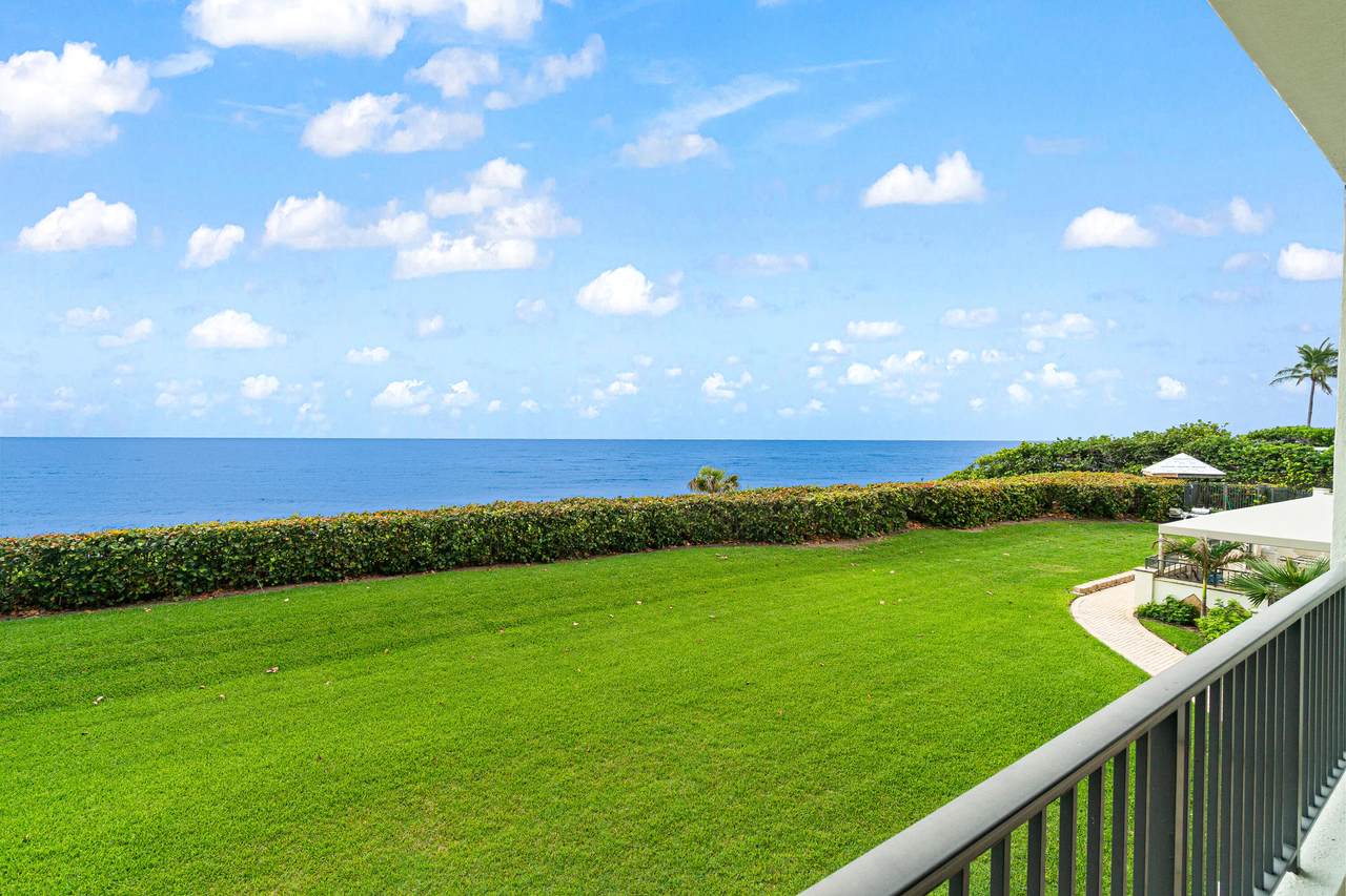 800 Ocean Drive - Photo 1
