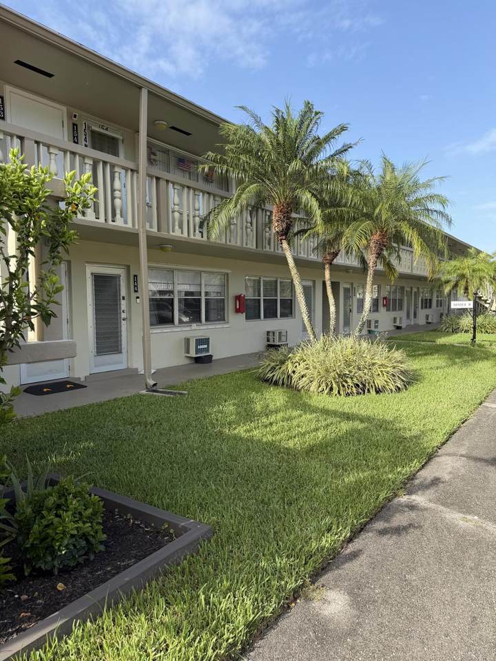 155 Sussex H - Photo 1